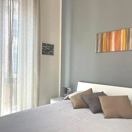 Apartment La Valigia Sul Letto La Spezia