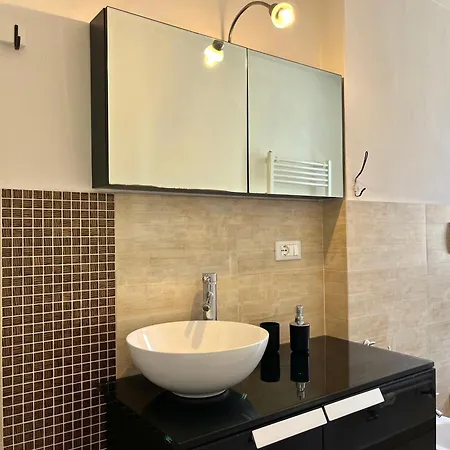 La Valigia Sul Letto La Spezia